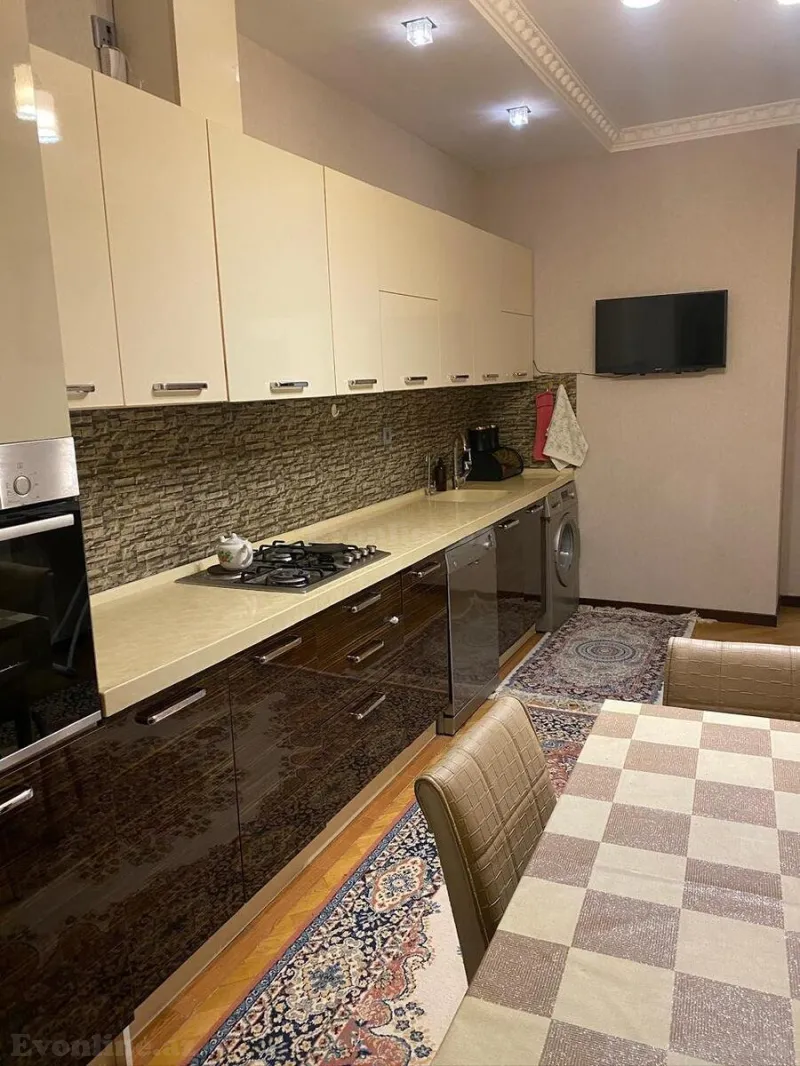 Satılır 2 otaqlı Mənzil Yeni tikili 117 m² 28 May m. - şəkil 12