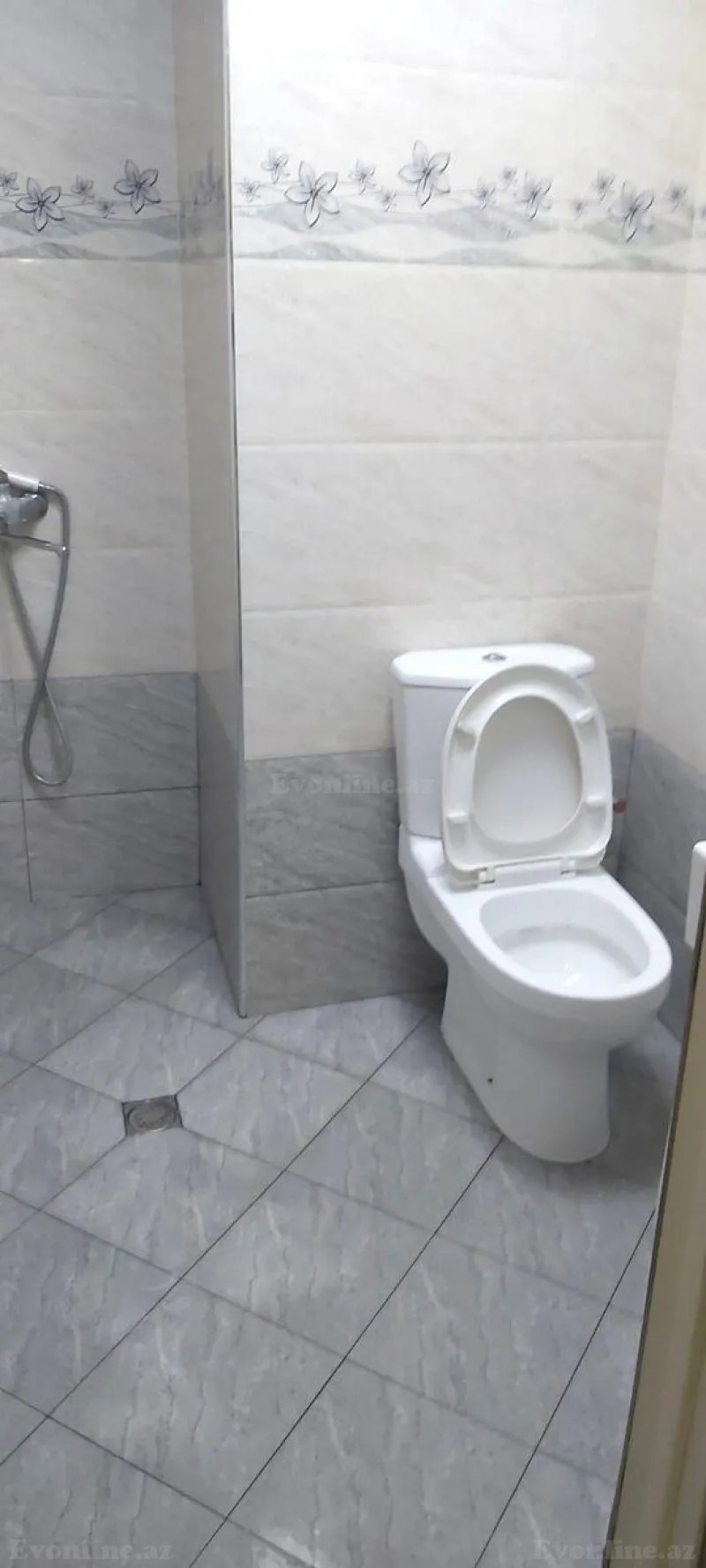 Kirayə verilir 3 otaqlı Mənzil Köhnə tikili 80 m² Sabunçu r. - şəkil 3