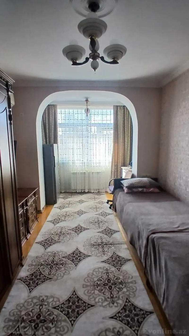 Satılır 3 otaqlı Mənzil Köhnə tikili 75 m² Yasamal r. - şəkil 6