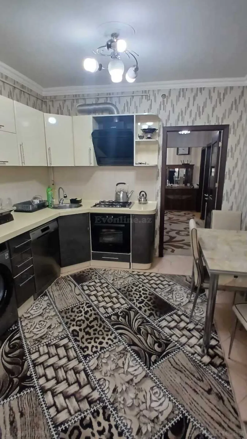 Satılır 3 otaqlı Mənzil Köhnə tikili 75 m² Yasamal r. - şəkil 9