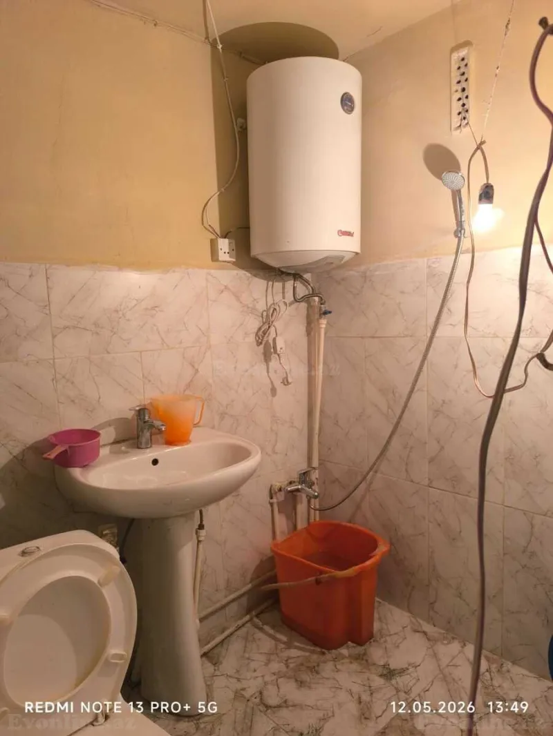 Kirayə verilir 2 otaqlı Mənzil Köhnə tikili 55 m² Neftçilər m. - şəkil 8