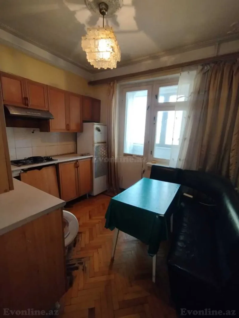 Satılır 3 otaqlı Mənzil Köhnə tikili 80 m² Nəriman Nərimanov m. - şəkil 4