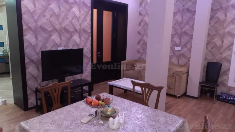Satılır 4 otaqlı Mənzil Köhnə tikili 125 m² Nəsimi r. - şəkil 13