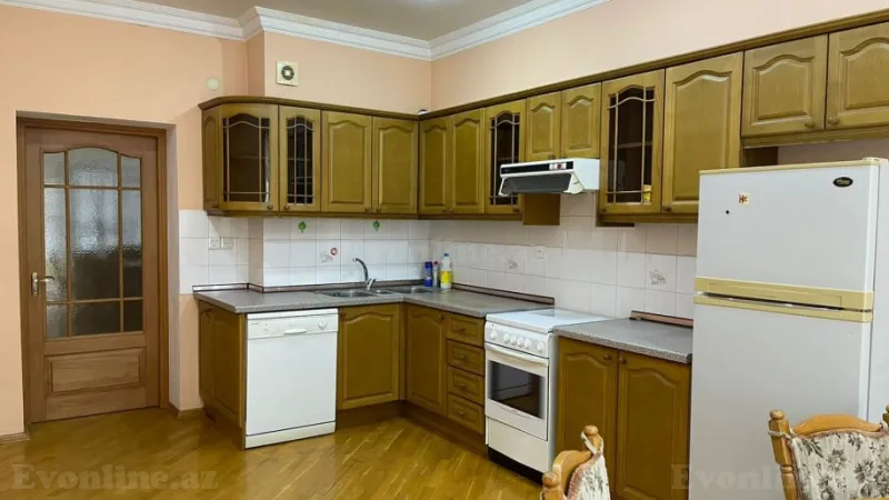Satılır 4 otaqlı Mənzil Köhnə tikili 125 m² Nəsimi r. - şəkil 17