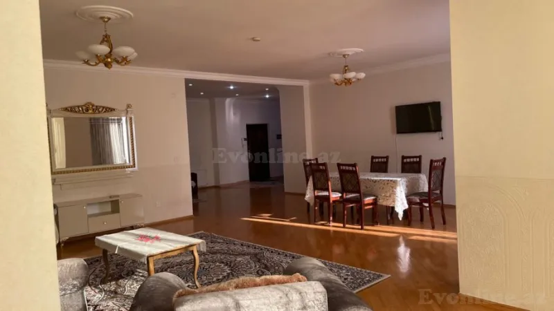 Satılır 4 otaqlı Mənzil Köhnə tikili 125 m² Nəsimi r. - şəkil 24