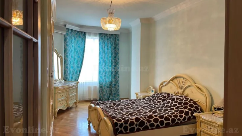 Satılır 4 otaqlı Mənzil Köhnə tikili 125 m² Nəsimi r. - şəkil 26