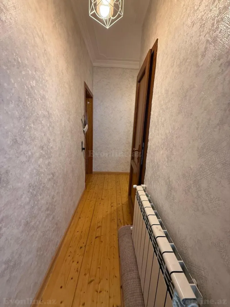Satılır 2 otaqlı Mənzil Köhnə tikili 45 m² 6-cı mikrorayon - şəkil 9