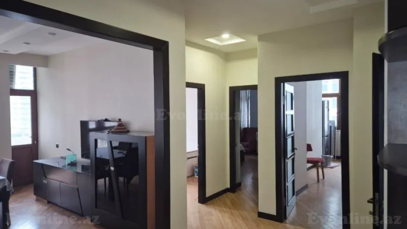 Kirayə verilir 3 otaqlı Mənzil Yeni tikili 120 m² Xətai m. - şəkil 8
