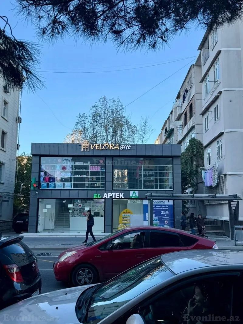 Obyekt 110 m² Xətai r. Satılır