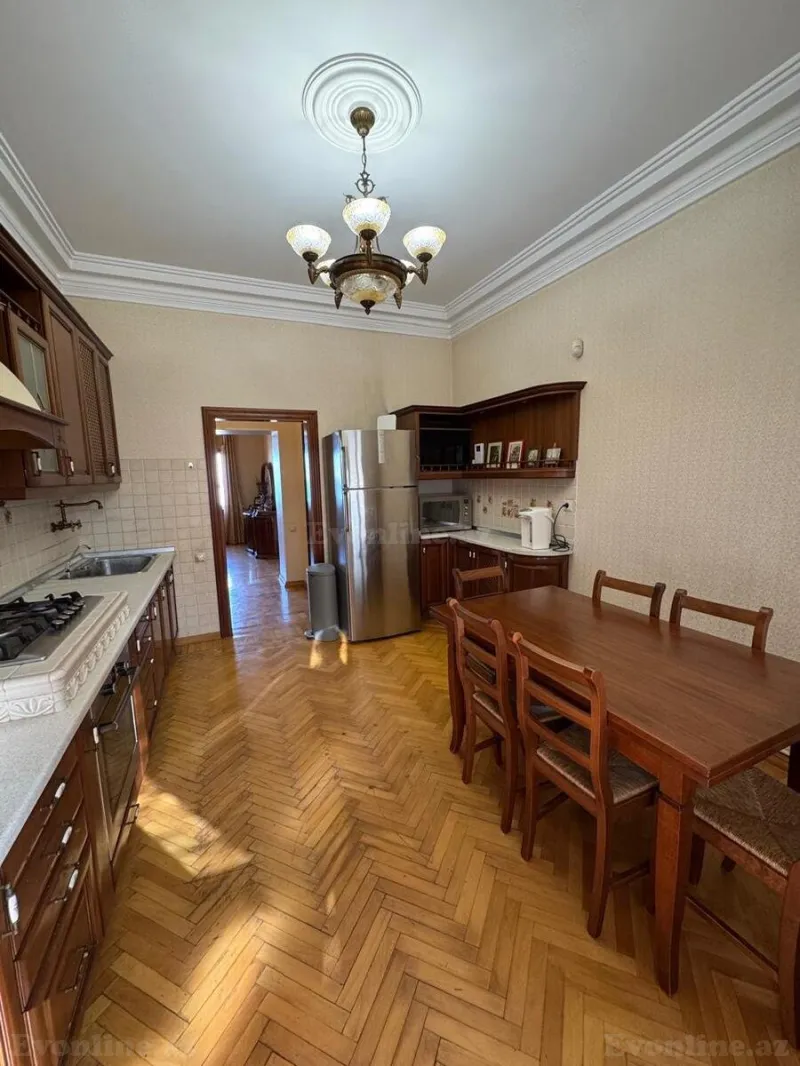 Satılır 2 otaqlı Mənzil Köhnə tikili 55 m² Bayıl - şəkil 7