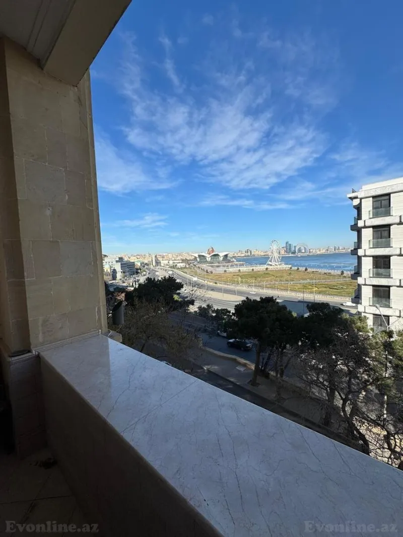 Satılır 2 otaqlı Mənzil Köhnə tikili 55 m² Bayıl - şəkil 14