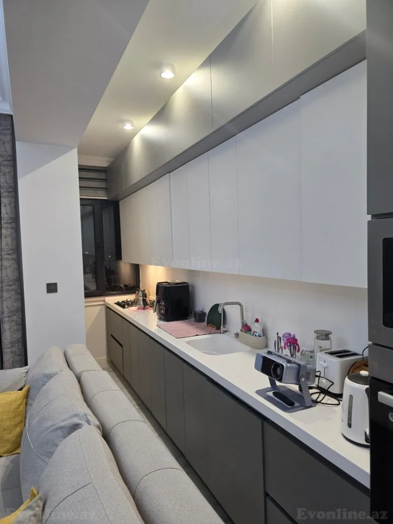 Satılır 2 otaqlı Mənzil Yeni tikili 70 m² 8-ci mikrorayon - şəkil 3