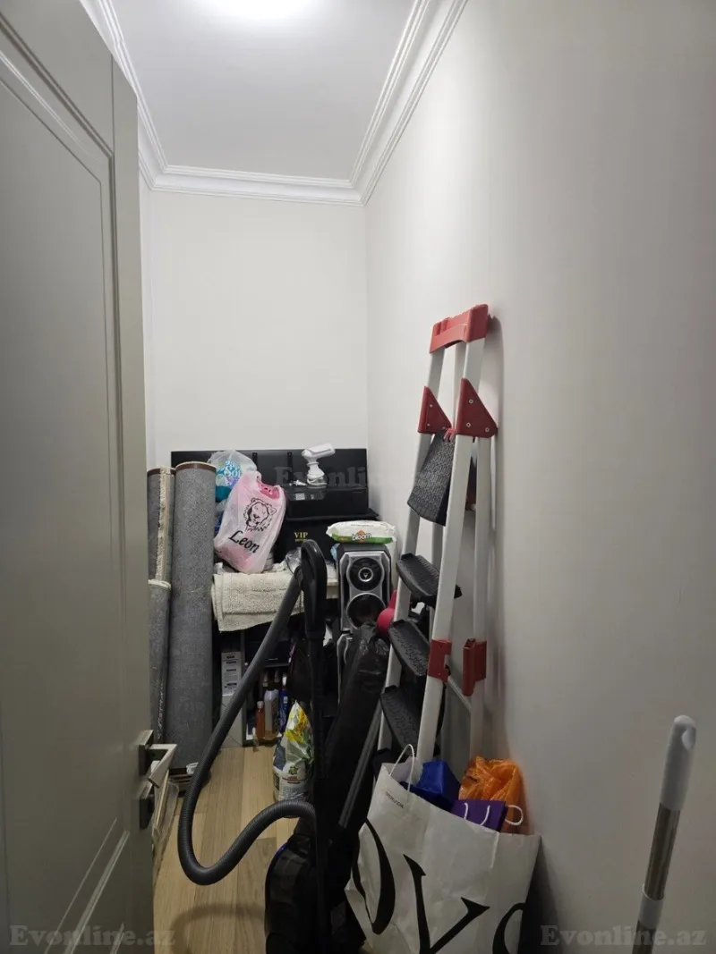 Satılır 2 otaqlı Mənzil Yeni tikili 70 m² 8-ci mikrorayon - şəkil 4