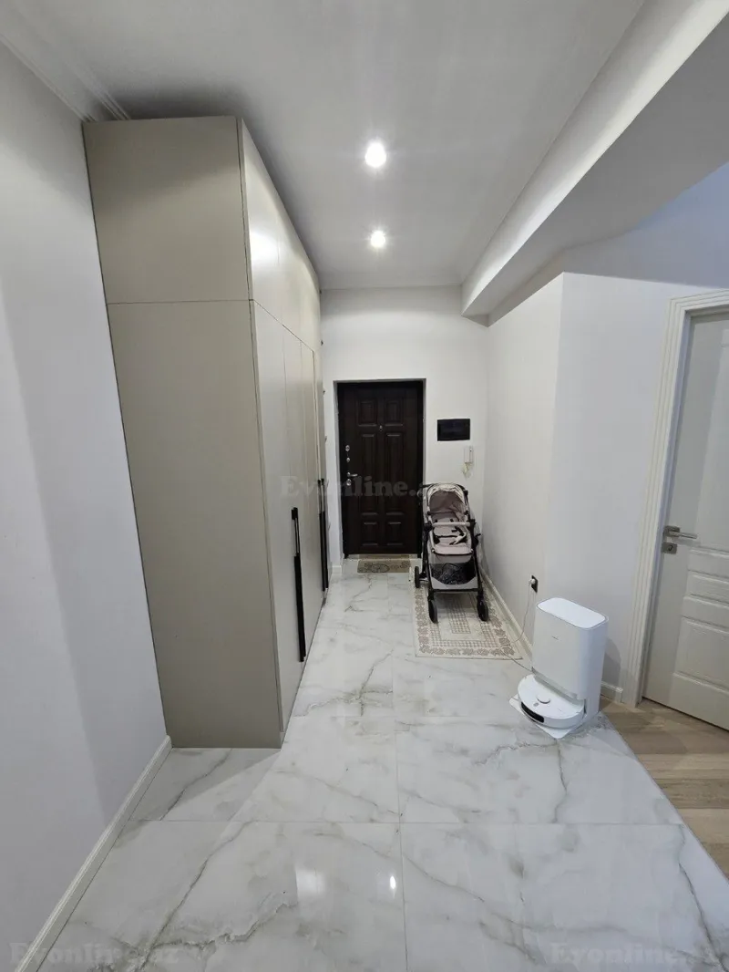 Satılır 2 otaqlı Mənzil Yeni tikili 70 m² 8-ci mikrorayon - şəkil 5