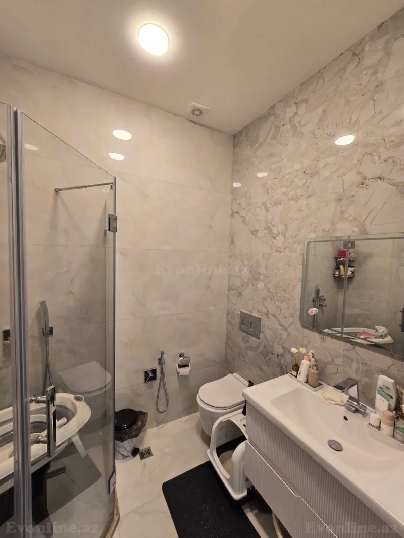 Satılır 2 otaqlı Mənzil Yeni tikili 70 m² 8-ci mikrorayon - şəkil 10