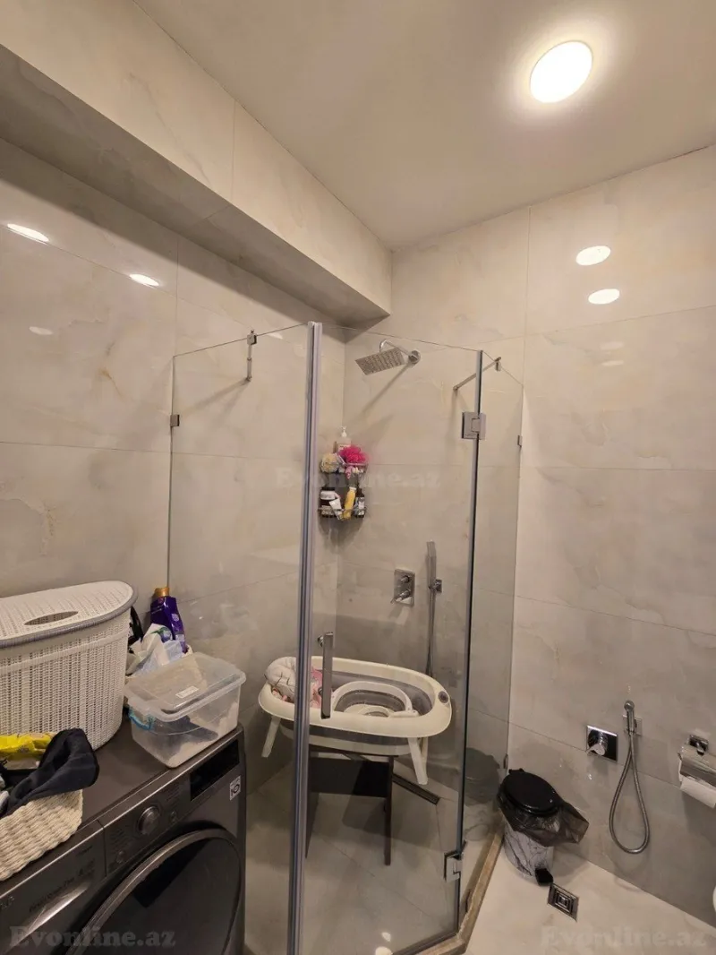 Satılır 2 otaqlı Mənzil Yeni tikili 70 m² 8-ci mikrorayon - şəkil 15
