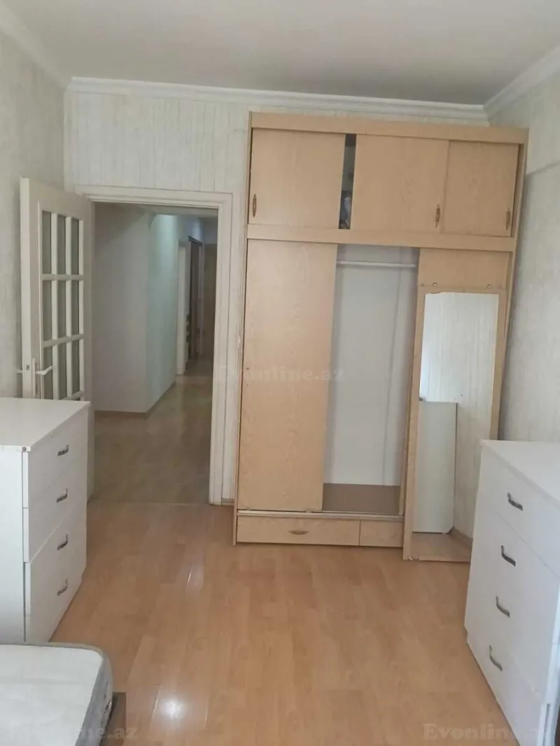 Satılır 3 otaqlı Mənzil Yeni tikili 90 m² İnşaatçılar m. - şəkil 8