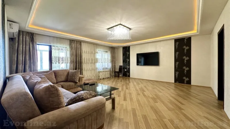 3 otaqlı Mənzil 80 m² Neftçilər m. Kirayə verilir