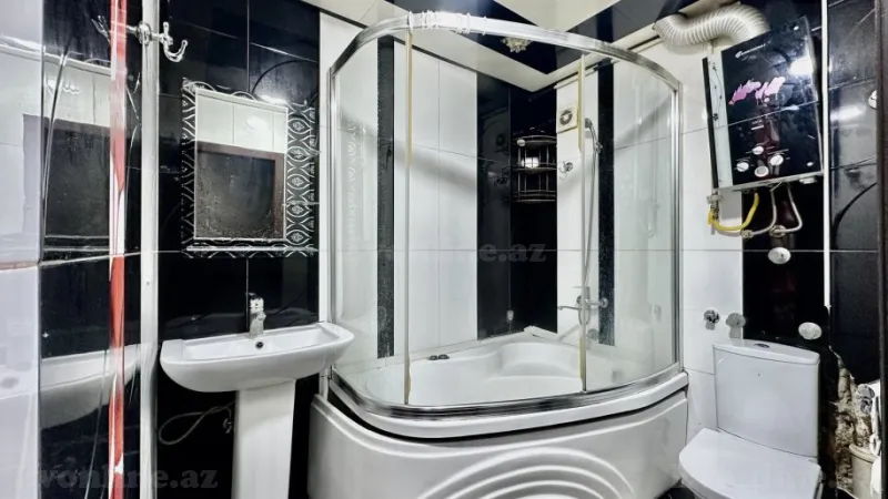 Kirayə verilir 3 otaqlı Mənzil Köhnə tikili 80 m² Neftçilər m. - şəkil 16