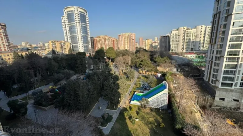 Satılır 7 otaqlı Mənzil Yeni tikili 370 m² Nizami m. - şəkil 22