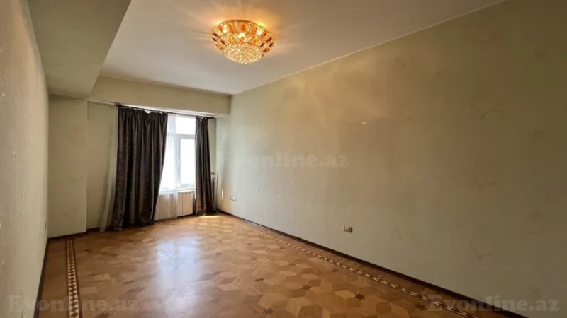 Satılır 3 otaqlı Mənzil Yeni tikili 150 m² Elmlər Akademiyası m. - şəkil 10