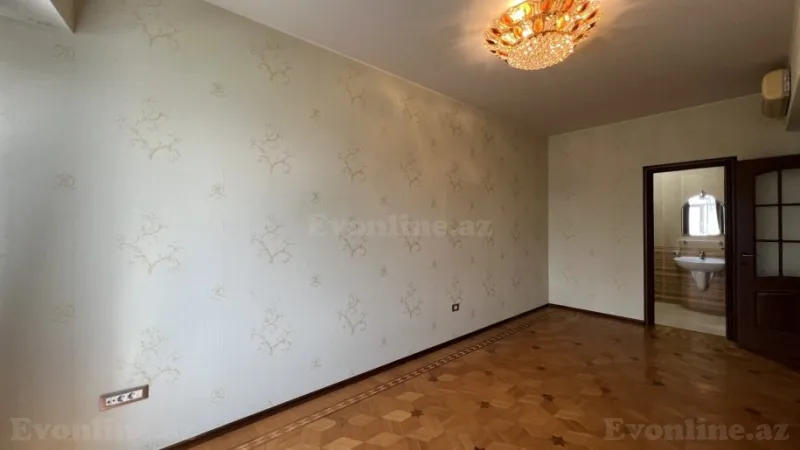 Satılır 3 otaqlı Mənzil Yeni tikili 150 m² Elmlər Akademiyası m. - şəkil 14