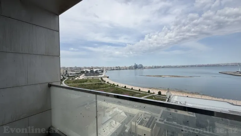 Satılır 4 otaqlı Mənzil Yeni tikili 240 m² Səbail r. - şəkil 7