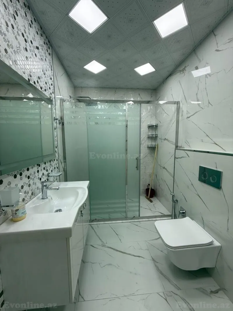 Satılır 4 otaqlı Mənzil Yeni tikili 185 m² 28 May m. - şəkil 13