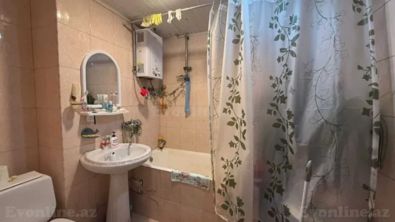 Satılır 3 otaqlı Mənzil Köhnə tikili 80 m² Sabunçu r. - şəkil 5