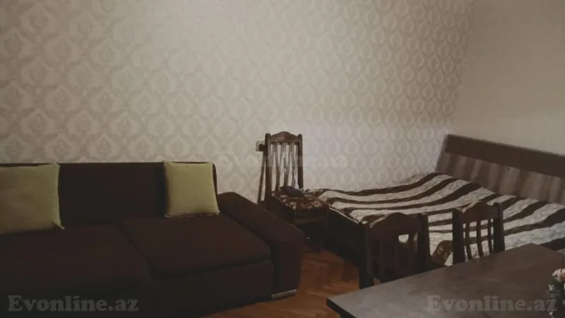 Satılır 1 otaqlı Mənzil Köhnə tikili 40 m² 8-ci kilometr