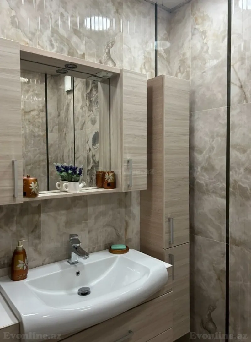 Satılır 3 otaqlı Mənzil Yeni tikili 135 m² Nəsimi r. - şəkil 26