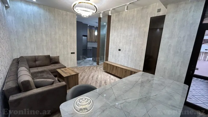 2 otaqlı Mənzil 50 m² 8 Noyabr m. Satılır