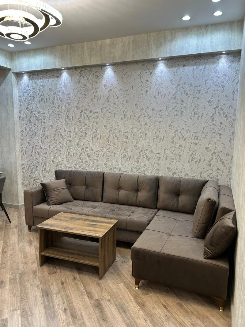 Satılır 2 otaqlı Mənzil Yeni tikili 50 m² 8 Noyabr m. - şəkil 2