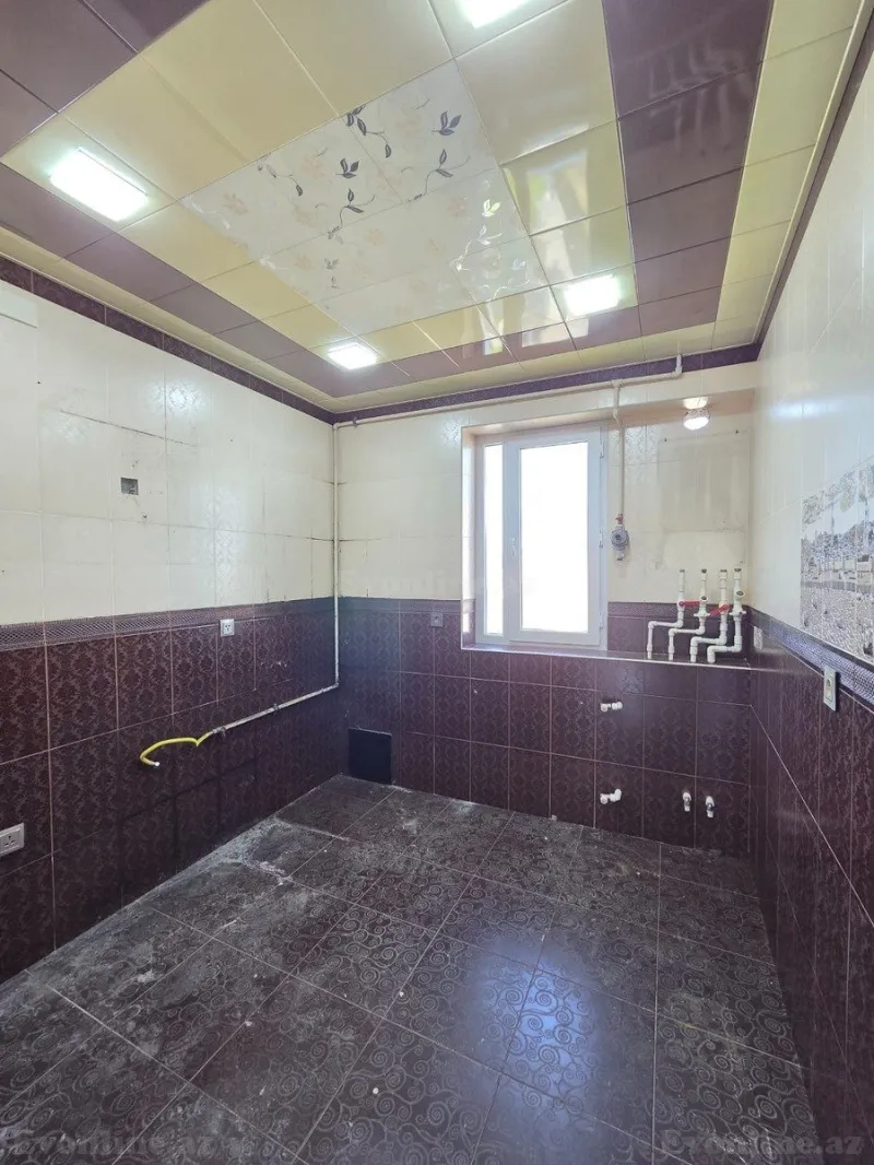 Satılır 2 otaqlı Mənzil Köhnə tikili 65 m² Sabunçu r. - şəkil 3