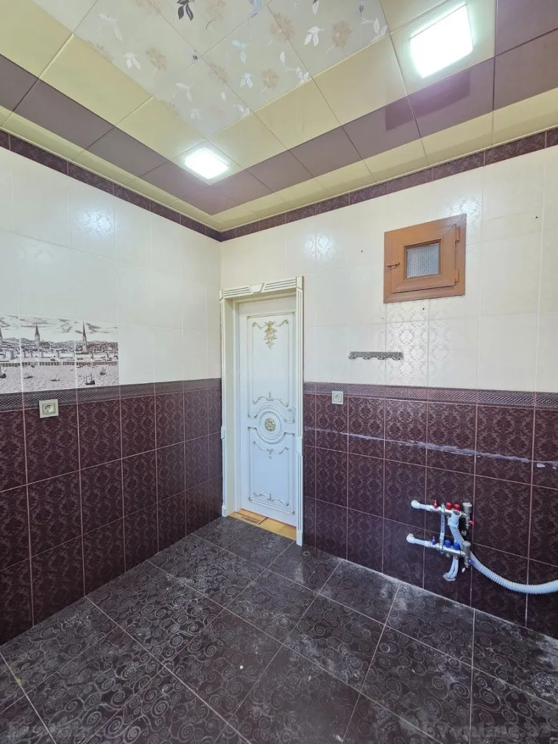 Satılır 2 otaqlı Mənzil Köhnə tikili 65 m² Sabunçu r. - şəkil 4