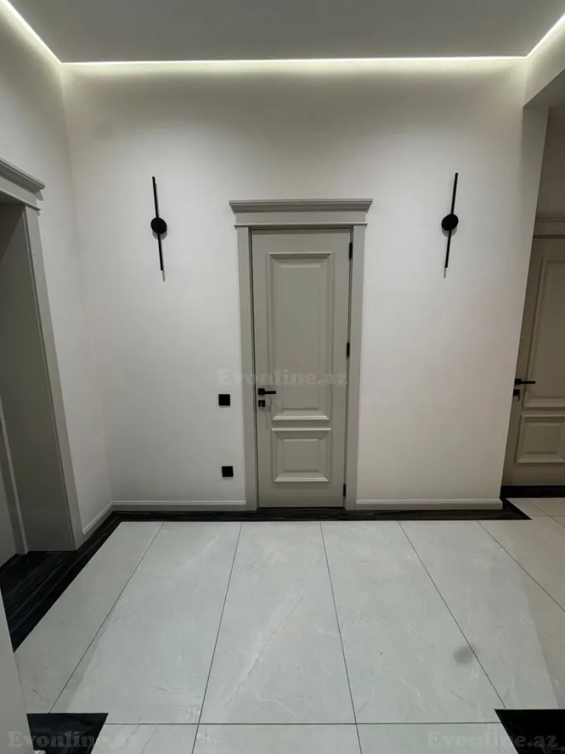Kirayə verilir 3 otaqlı Mənzil Yeni tikili 130 m² 28 May m. - şəkil 21