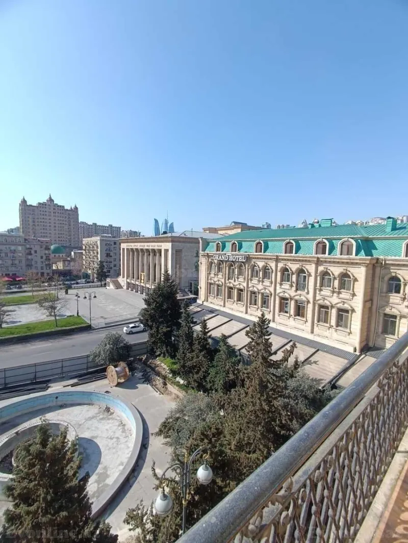 Kirayə verilir 1 otaqlı Mənzil Köhnə tikili 40 m² Nizami m. - şəkil 3