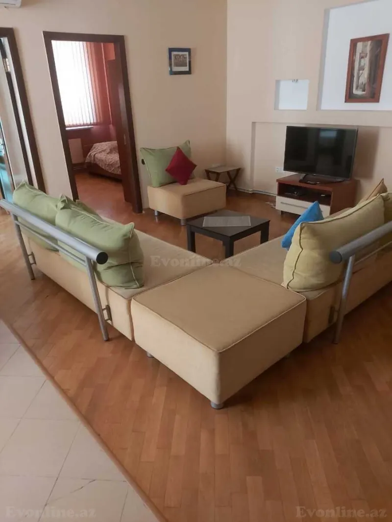 Satılır 3 otaqlı Mənzil Yeni tikili 90 m² Elmlər Akademiyası m. - şəkil 8