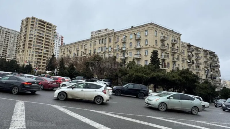 Satılır 2 otaqlı Mənzil Köhnə tikili 54 m² İçərişəhər m. - şəkil 20