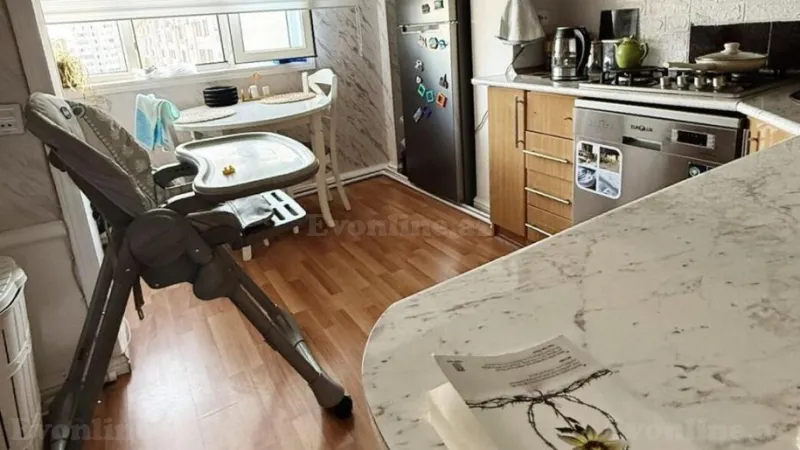 Satılır 3 otaqlı Mənzil Köhnə tikili 88 m² 8-ci mikrorayon - şəkil 6
