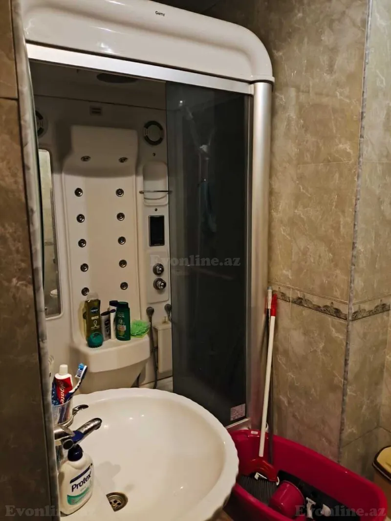 Satılır 4 otaqlı Mənzil Yeni tikili 156 m² 28 May m. - şəkil 15