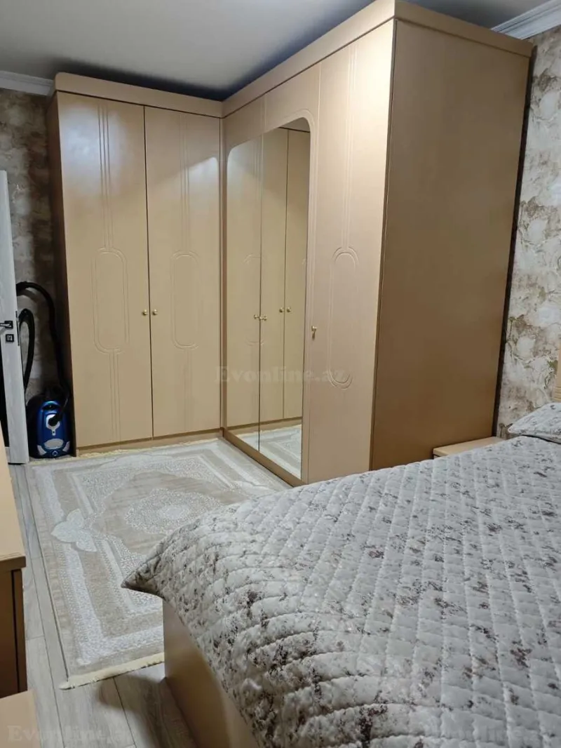 Satılır 3 otaqlı Mənzil Köhnə tikili 70 m² 4-cü mikrorayon - şəkil 5