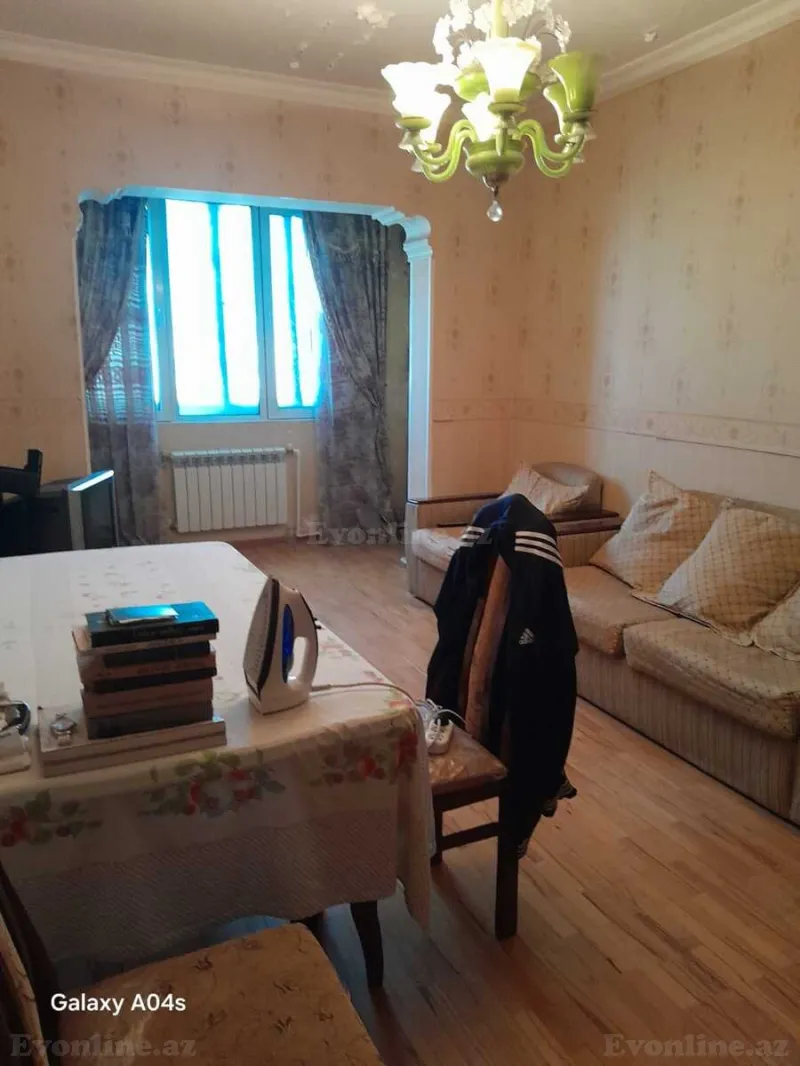 2 otaqlı Mənzil 65 m² 8-ci mikrorayon Satılır