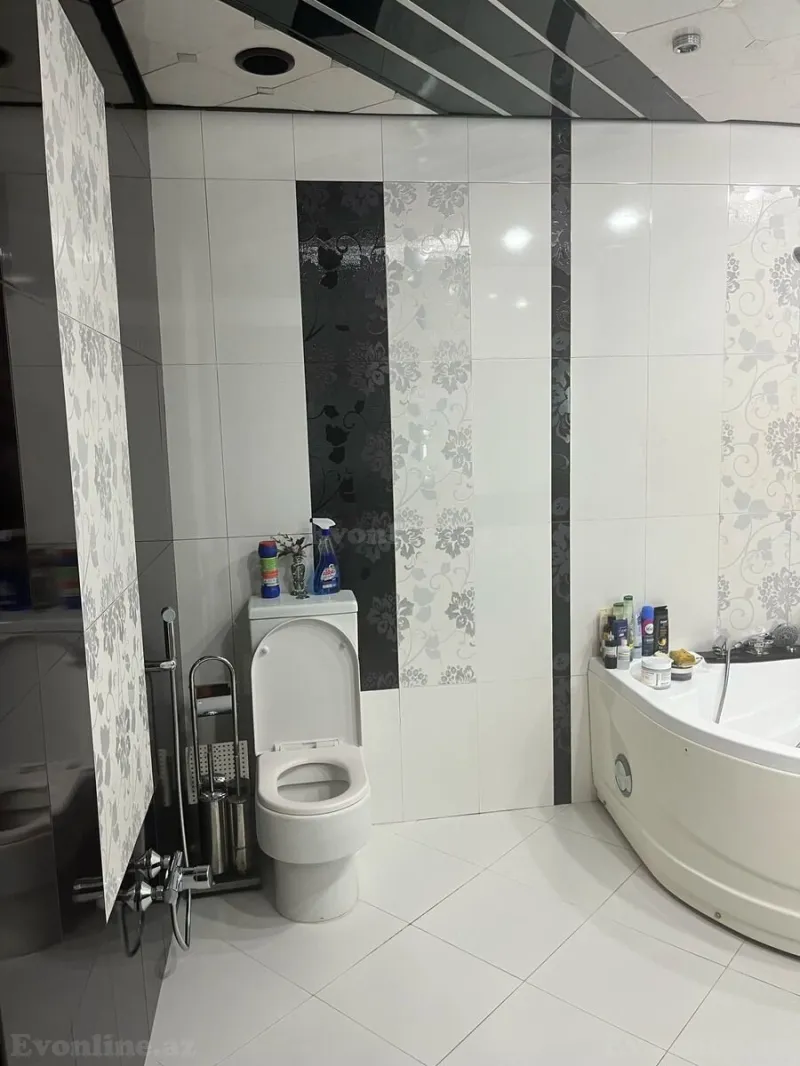 Satılır 5 otaqlı Mənzil Yeni tikili 280 m² 28 May m. - şəkil 16
