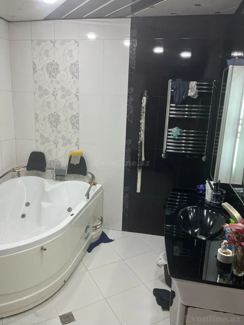 Satılır 5 otaqlı Mənzil Yeni tikili 280 m² 28 May m. - şəkil 17