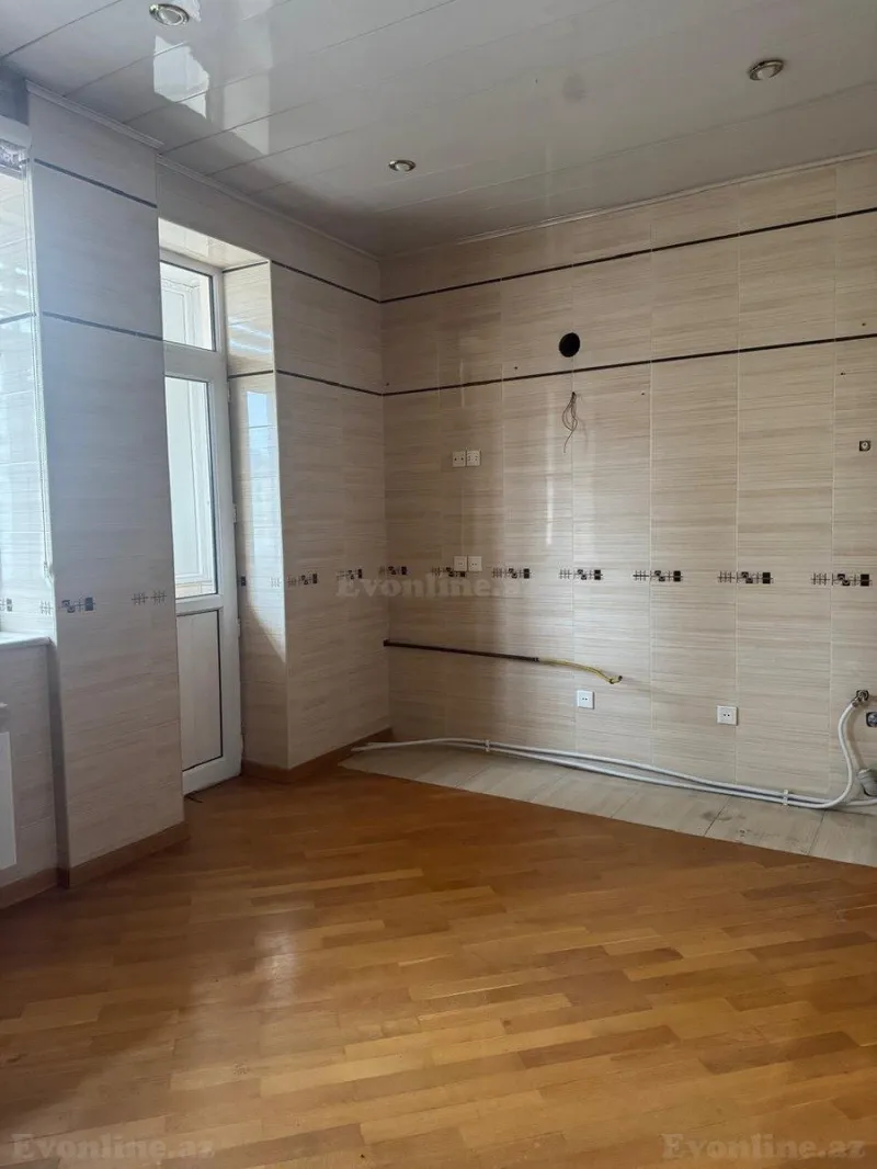 Satılır 2 otaqlı Mənzil Yeni tikili 92 m² Xalqlar Dostluğu m. - şəkil 6