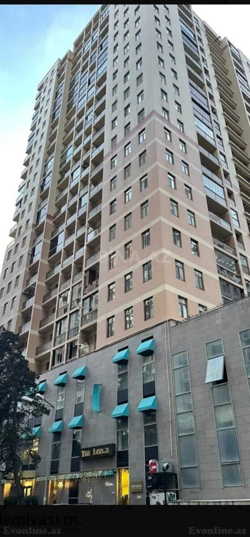 2 otaqlı Mənzil 85 m² Elmlər Akademiyası m. Kirayə verilir