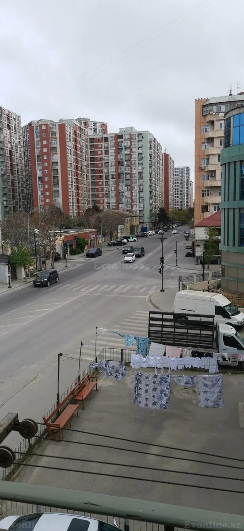 2 otaqlı Mənzil 65 m² Bakmil m. Satılır