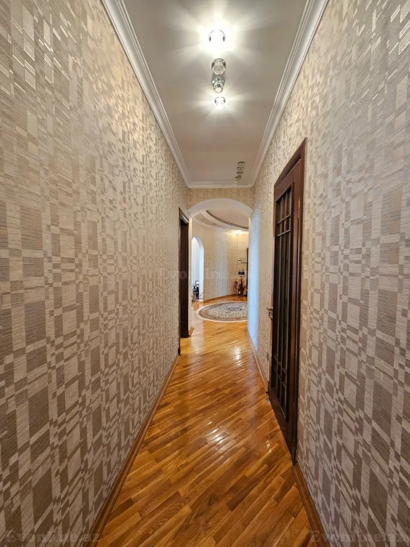 Satılır 3 otaqlı Mənzil Yeni tikili 140 m² Nəsimi r. - şəkil 5
