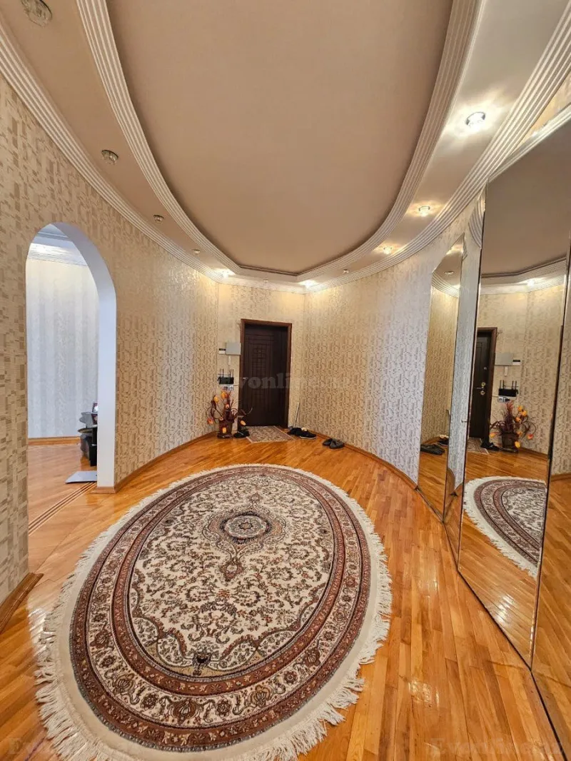 Satılır 3 otaqlı Mənzil Yeni tikili 140 m² Nəsimi r. - şəkil 7